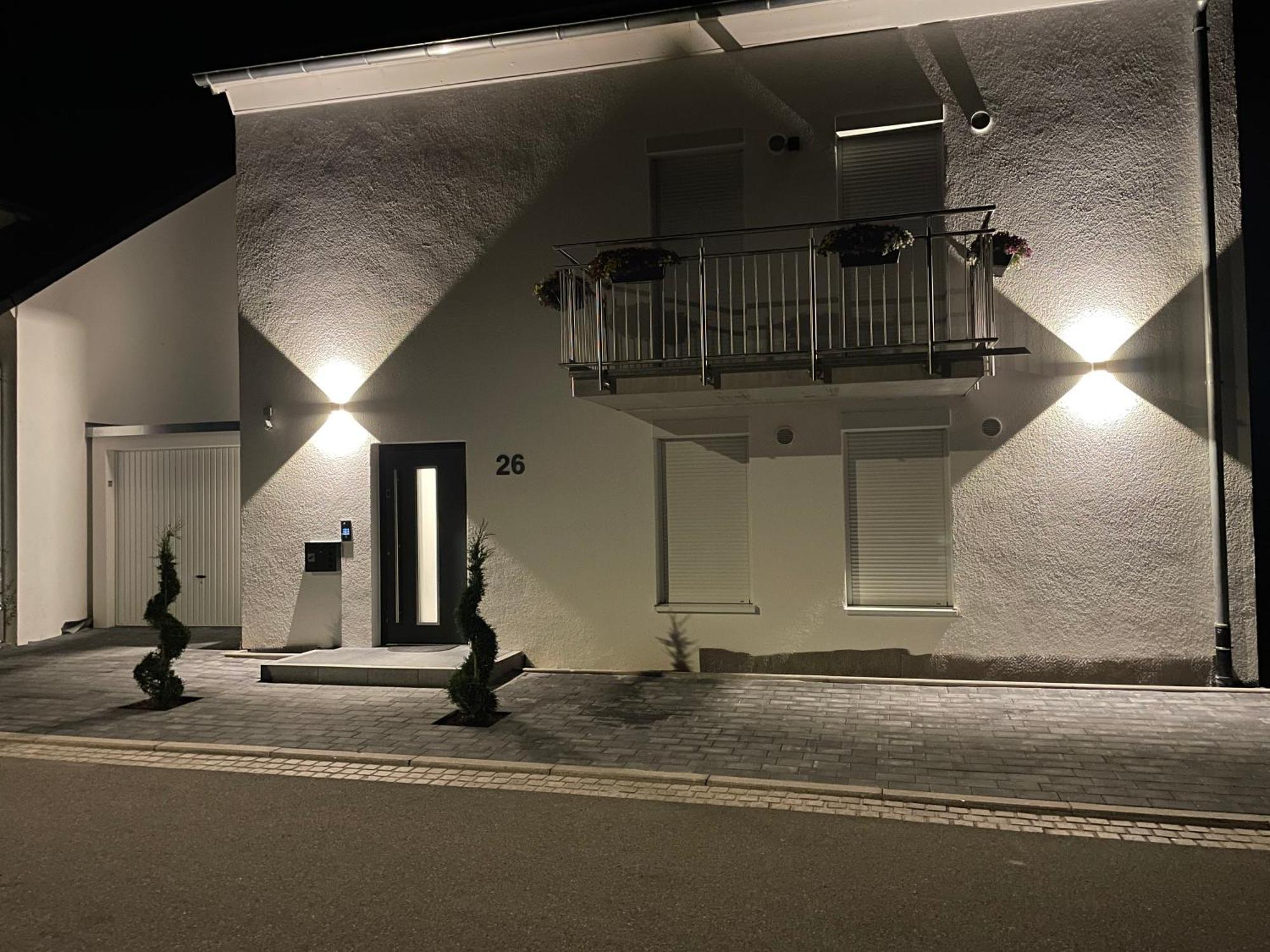 Sonnenhalde Panoramablick X Gartenschau Tal X 弗罗伊登施塔特 外观 照片